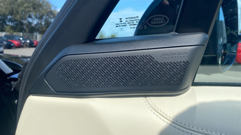 Land Rover Range Rover 4.4 P530 V8 First Edition 4dr Auto Petrol Estate